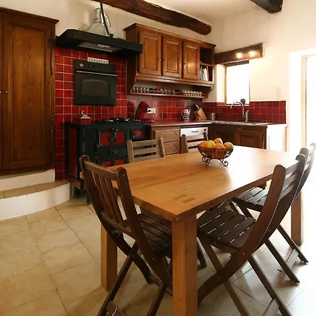 Tres Belle Maison Calme Et Authentique A Vakantiehuis Cornillon