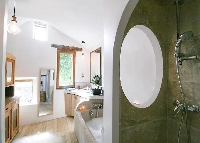Tres Belle Maison Calme Et Authentique A Vakantiehuis Cornillon